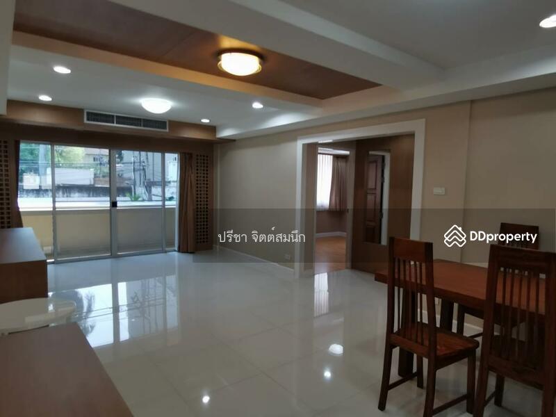 For Rent - Apartment 3 bedrooms 175 sq m. in Sathorn 10min walk BTS Chong Nonsi, Bangkok