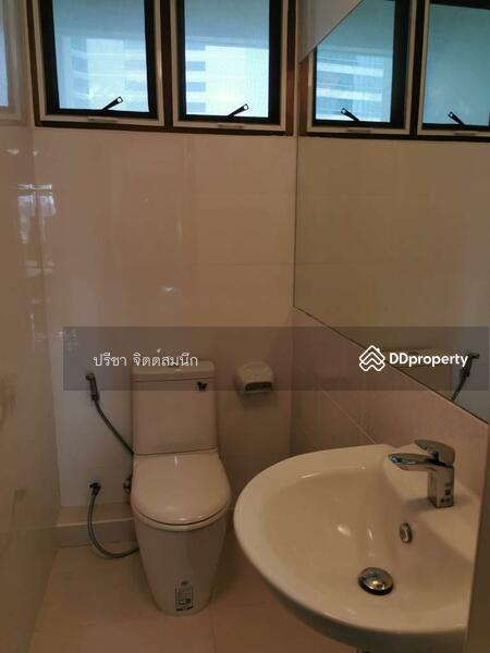 For Rent - Apartment 3 bedrooms 175 sq m. in Sathorn 10min walk BTS Chong Nonsi, Bangkok