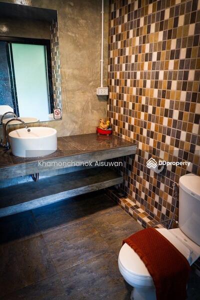 ให้เช่า - 6 Bedrooms 6 Bathrooms House Modern Loft Style for Sale in Chiang Mai, เชียงใหม่
