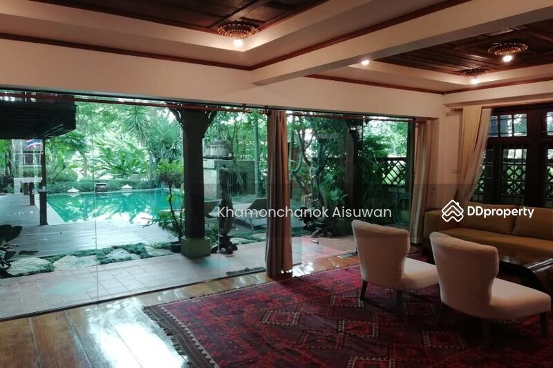 ให้เช่า - Stunning Lanna Style Villa for Sale in Hang Dong, เชียงใหม่