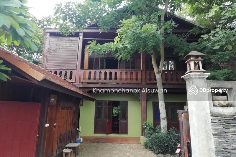 ให้เช่า - Stunning Lanna Style Villa for Sale in Hang Dong, เชียงใหม่