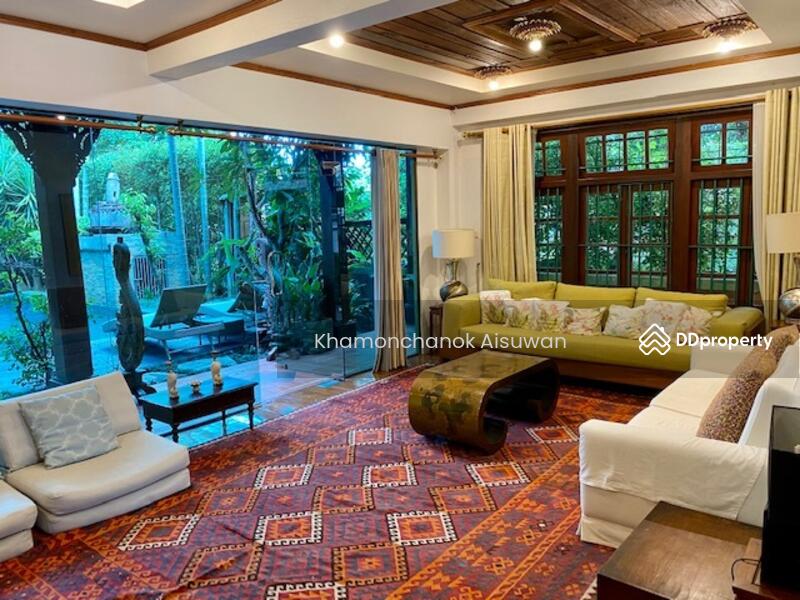 ให้เช่า - Stunning Lanna Style Villa for Sale in Hang Dong, เชียงใหม่