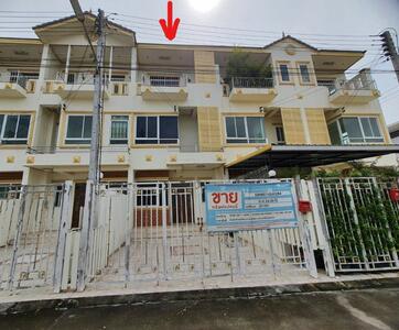 ขาย - ทาวน์เฮ้าส์ 3 ชั้น ช้างเผือก ซอย 3 เลขที่ 899/14 ตำบลในเมือง อำเภอเมืองนครราชสีมา นครราชสีมา, นครราชสีมา