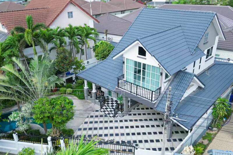 For sale! A detached house with private swimming pool, Chon Buri (Pattaya), Nong Pru, Bang Lamung (Pattaya), Chon Buri (Pattaya), 5 Bedrooms, 315 sqm, Single Detached House For Sale, by Suwannee Phonthong, 11829540 - DDproperty.com