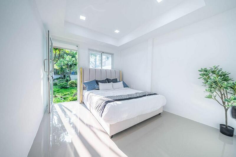For sale! A detached house with private swimming pool, Chon Buri (Pattaya), Nong Pru, Bang Lamung (Pattaya), Chon Buri (Pattaya), 5 Bedrooms, 315 sqm, Single Detached House For Sale, by Suwannee Phonthong, 11829540 - DDproperty.com