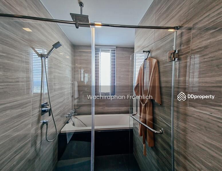 For Sale - AERAS Beachfront Condominium Jomtien, Chon Buri