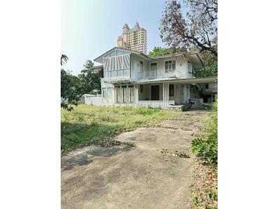 ขาย - ขายที่ดิน 569 ตรว. พหลโยธิน ใกล้ BTS อารีย์, กรุงเทพ