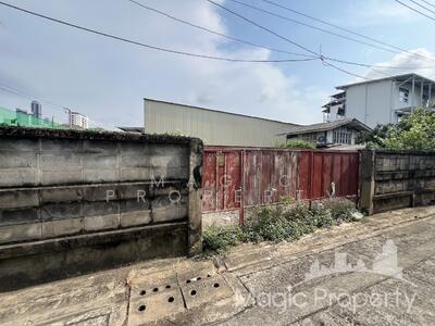 ขาย - Land for Sale in Ekkamai soi 10, กรุงเทพ