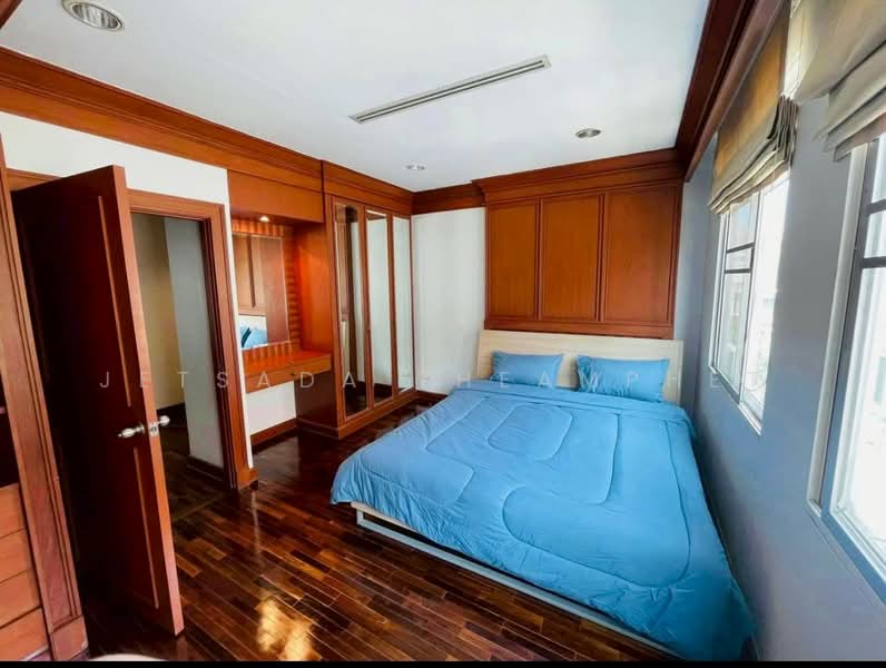 Baan Klang Krung Thonglor : บ้านกลางกรุงทองหล่อ, กรุงเทพ, 55 ซอยสุขุมวิท 55, คลองตันเหนือ, วัฒนา, กรุงเทพ, 400 ตร.ม., ทาวน์เฮ้าส์ ให้เช่า, โดย Jetsada Theamphet, 11829802 - DDproperty.com