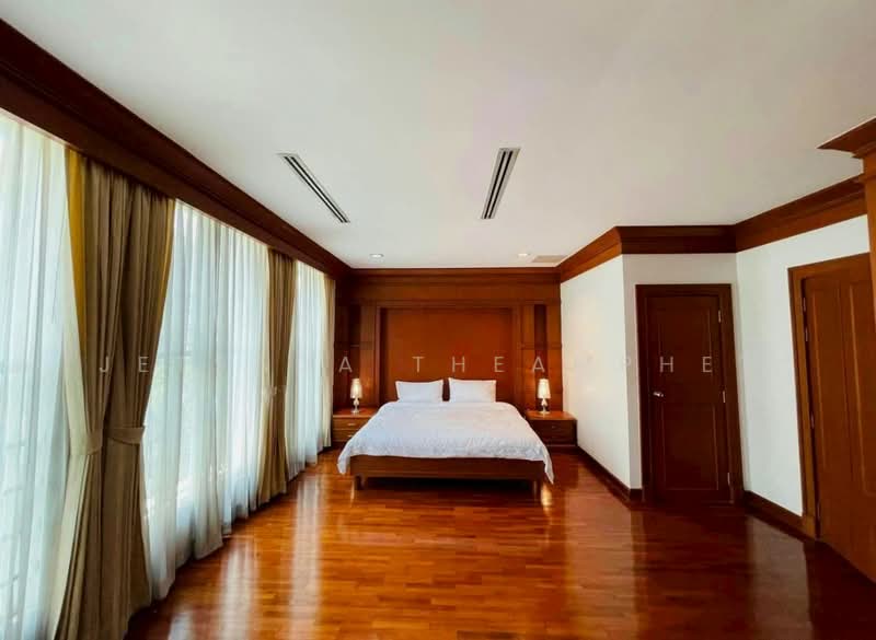 Baan Klang Krung Thonglor : บ้านกลางกรุงทองหล่อ, กรุงเทพ, 55 ซอยสุขุมวิท 55, คลองตันเหนือ, วัฒนา, กรุงเทพ, 400 ตร.ม., ทาวน์เฮ้าส์ ให้เช่า, โดย Jetsada Theamphet, 11829802 - DDproperty.com