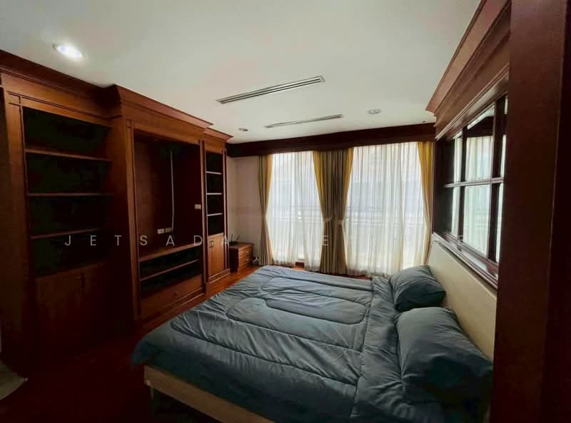 Baan Klang Krung Thonglor : บ้านกลางกรุงทองหล่อ, กรุงเทพ, 55 ซอยสุขุมวิท 55, คลองตันเหนือ, วัฒนา, กรุงเทพ, 400 ตร.ม., ทาวน์เฮ้าส์ ให้เช่า, โดย Jetsada Theamphet, 11829802 - DDproperty.com