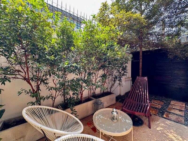 House in Compound, Bangkok, Sukhumvit 41, Khlong Tan Nua, Watthana, Bangkok, 3 Bedrooms, 330 sqm, Single Detached House For Rent, by Bangkok Residential, 11829942 - DDproperty.com