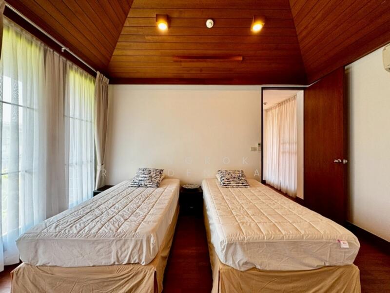 House in Compound, Bangkok, Sukhumvit 41, Khlong Tan Nua, Watthana, Bangkok, 3 Bedrooms, 330 sqm, Single Detached House For Rent, by Bangkok Residential, 11829942 - DDproperty.com