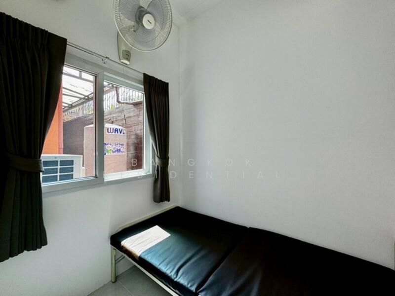 House in Compound, Bangkok, Sukhumvit 41, Khlong Tan Nua, Watthana, Bangkok, 3 Bedrooms, 330 sqm, Single Detached House For Rent, by Bangkok Residential, 11829942 - DDproperty.com