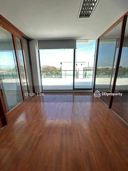 For Rent - Commercial Building for Rent, Prime Location on King Kaew Main Road, Ideal for Office (SPSEVE853), Samut Prakan
