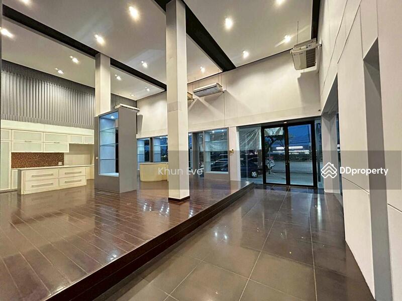 For Rent - Commercial Building for Rent, Prime Location on King Kaew Main Road, Ideal for Office (SPSEVE853), Samut Prakan