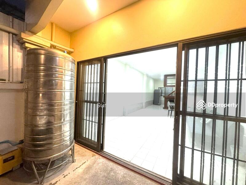 ให้เช่า - ทาวน์เฮ้าส์ Townhouse ลาดพร้าว Ladphrao, กรุงเทพ