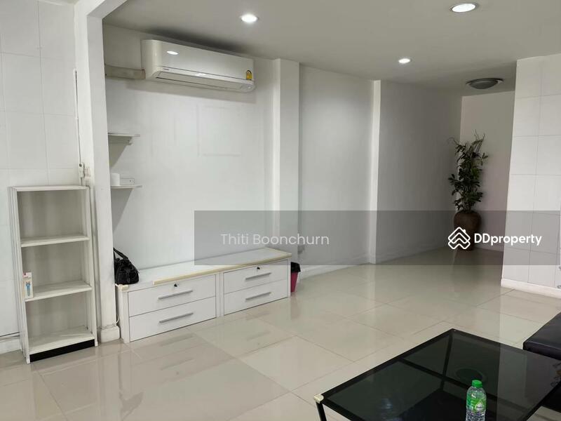 For Rent - Townhouse, Krisana Private City Village, Krunthep Kritha Road, Bangkok