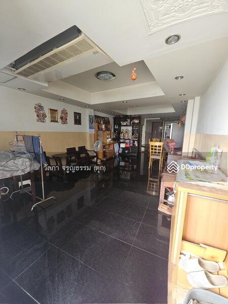 For Sale - For Sale: Prime 3.5-Story Townhouse on Ratchadapisek Road, Land Size 22.6 sq.w.7.49 MB, Bangkok