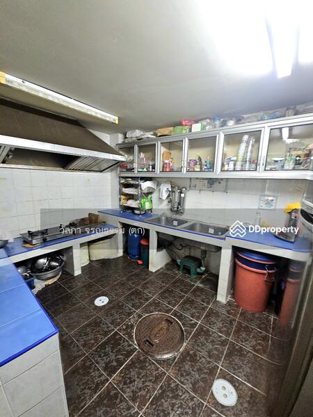 For Sale - For Sale: Prime 3.5-Story Townhouse on Ratchadapisek Road, Land Size 22.6 sq.w.7.49 MB, Bangkok