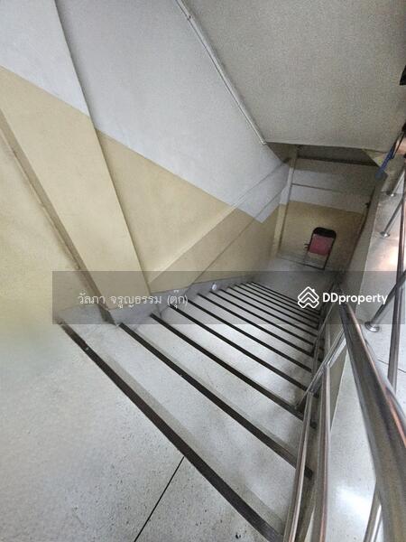 For Sale - For Sale: Prime 3.5-Story Townhouse on Ratchadapisek Road, Land Size 22.6 sq.w.7.49 MB, Bangkok