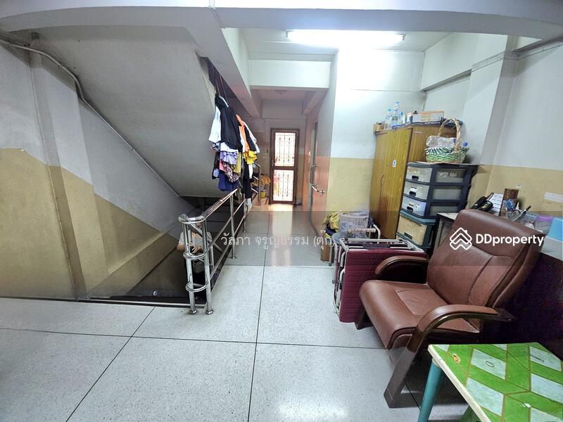 For Sale - For Sale: Prime 3.5-Story Townhouse on Ratchadapisek Road, Land Size 22.6 sq.w.7.49 MB, Bangkok