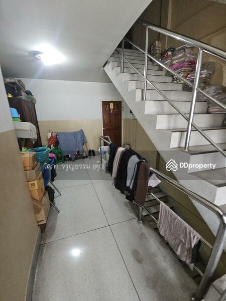 For Sale - For Sale: Prime 3.5-Story Townhouse on Ratchadapisek Road, Land Size 22.6 sq.w.7.49 MB, Bangkok