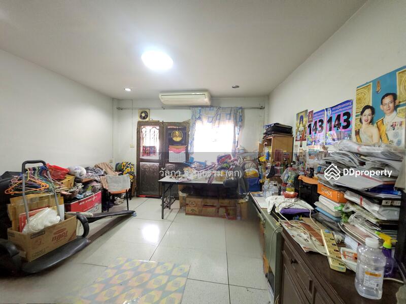 For Sale - For Sale: Prime 3.5-Story Townhouse on Ratchadapisek Road, Land Size 22.6 sq.w.7.49 MB, Bangkok