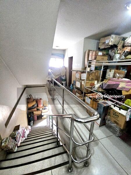 For Sale - For Sale: Prime 3.5-Story Townhouse on Ratchadapisek Road, Land Size 22.6 sq.w.7.49 MB, Bangkok