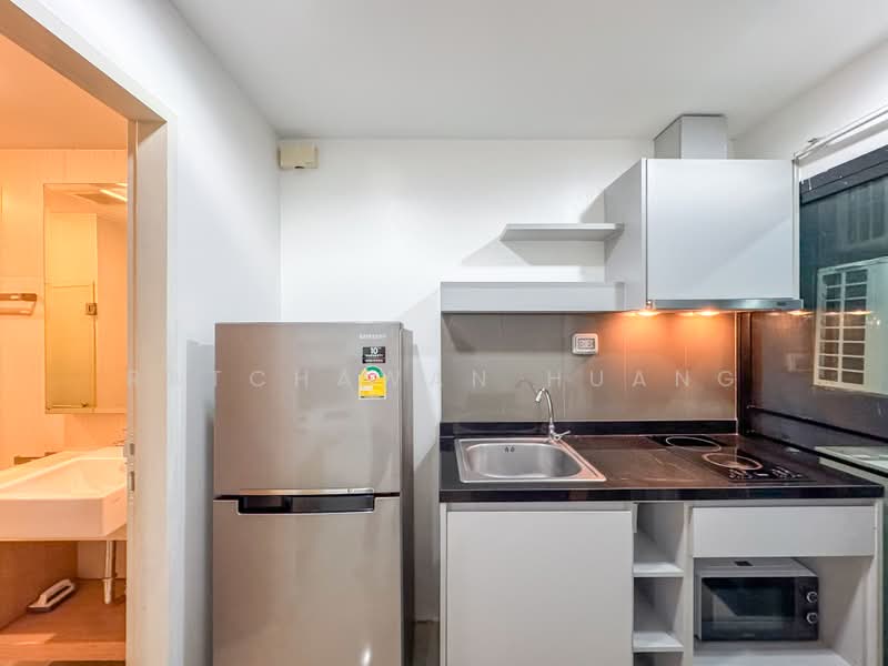 Zenith Place Sukhumvit 42, Bangkok, Sukhumvit Road, Phra Kanong, Khlong Toei, Bangkok, 1 Bedroom, 30 sqm, Condo For Rent, by Ratchawan Huang, 11830474 - DDproperty.com