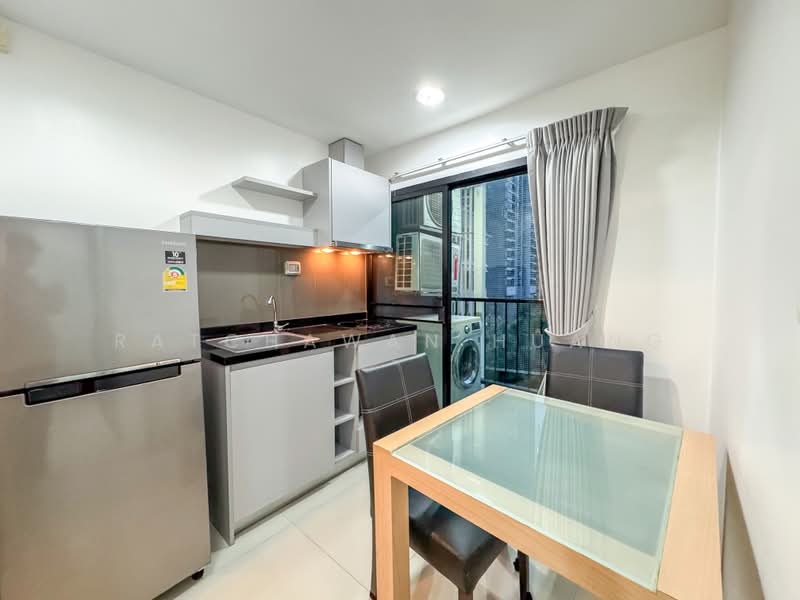 Zenith Place Sukhumvit 42, Bangkok, Sukhumvit Road, Phra Kanong, Khlong Toei, Bangkok, 1 Bedroom, 30 sqm, Condo For Rent, by Ratchawan Huang, 11830474 - DDproperty.com
