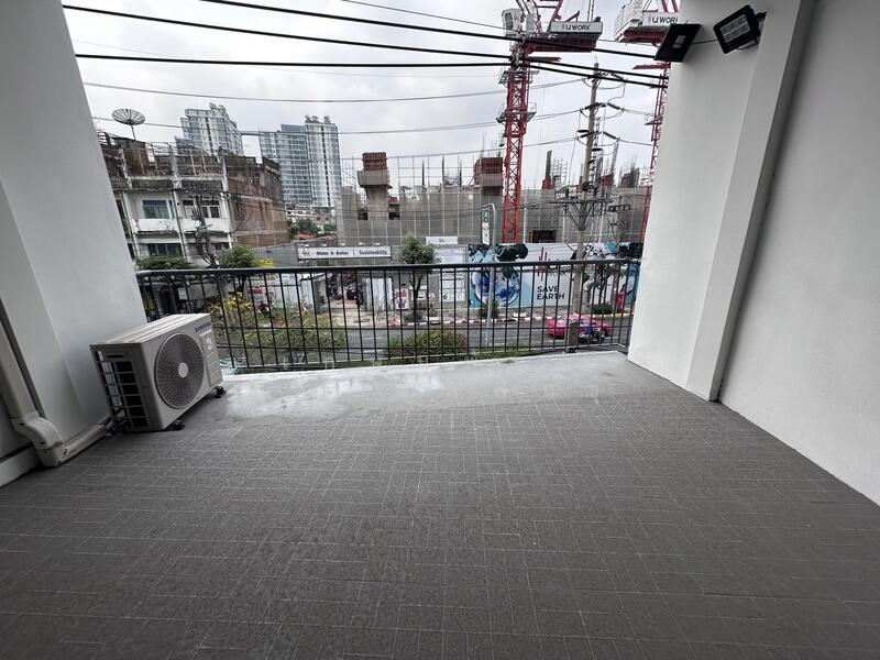 ให้เช่า - ให้เช่าอาคารพาณิชย์/ตึกแถว 2 คูหา 3 ชั้น, กรุงเทพ