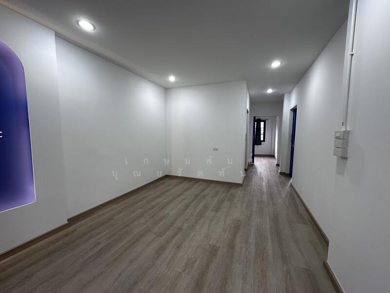 ให้เช่า - ให้เช่าอาคารพาณิชย์/ตึกแถว 2 คูหา 3 ชั้น, กรุงเทพ