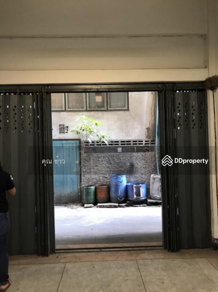 For Sale - 3.5-Storey Townhouse for Sale near ICONSIAM and BTS Skytrain Gold Line in the Heart of Khlong San, Bangkok