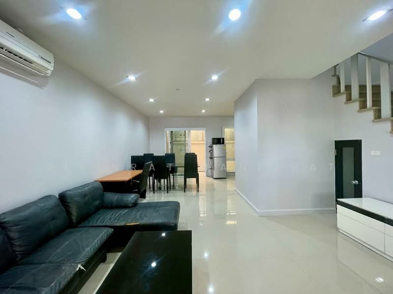 For rent a new Town home in Kankanok 19 project, Mahidol road, close to Central Airport Plaza., เชียงใหม่, ช้างคลาน, เมืองเชียงใหม่, เชียงใหม่, 100 ตร.ม., ทาวน์เฮ้าส์ ให้เช่า, โดย Sirinrat Maneerat, 11830778 - DDproperty.com