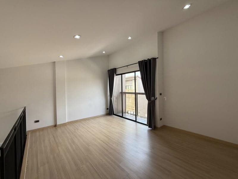 Haus Niche Chaengwattana-Samakkee, Nonthaburi, Bang Talat, Pak Kret, Nonthaburi, 3 Bedrooms, 200 sqm, Townhouse For Rent, by ปรินทร์ญาดา ชิณโชติ, 11831690 - DDproperty.com