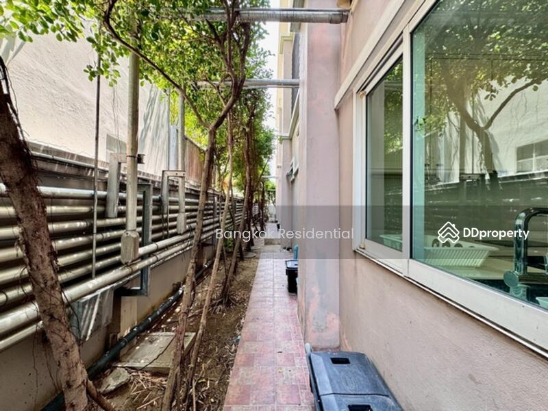 ให้เช่า - Townhouse in Compound, กรุงเทพ
