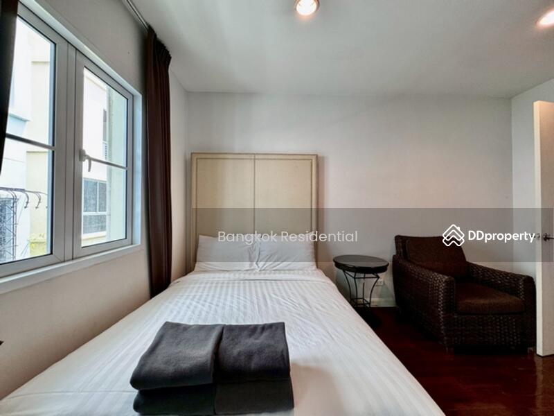 ให้เช่า - Townhouse in Compound, กรุงเทพ
