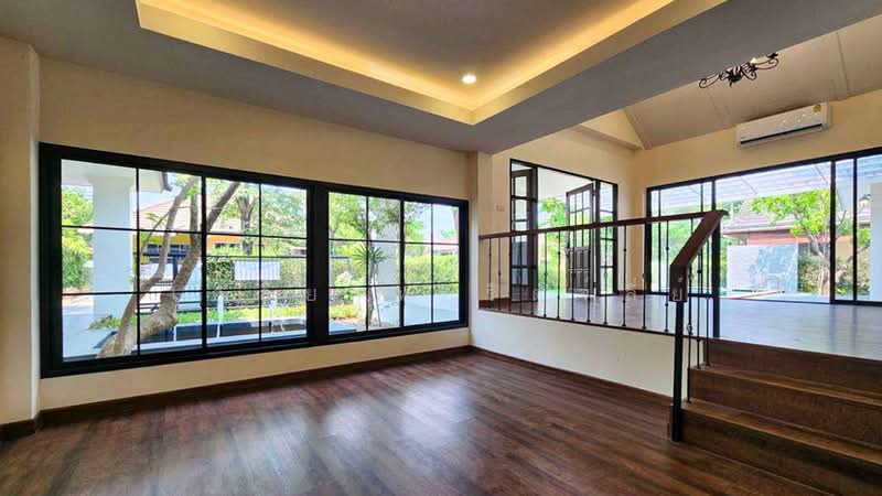 Luxury Pool Villa for Sale and Rent in Wangtan Village, Chiang Mai, Chiang Mai, San Phak Wan, Hang Dong, Chiang Mai, 4 Bedrooms, 305 sqm, Villa For Sale, by Elijah Ridgley, 11832312 - DDproperty.com