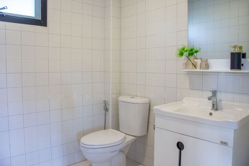 Luxury Pool Villa for Sale and Rent in Wangtan Village, Chiang Mai, San Phak Wan, Hang Dong, Chiang Mai, 3 Bedrooms, 305 sqm, Villa For Sale, by Elijah Ridgley, 11832312 - DDproperty.com