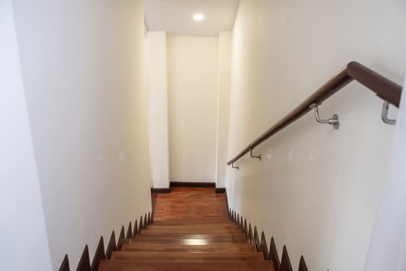 Luxury Pool Villa for Sale and Rent in Wangtan Village, Chiang Mai, San Phak Wan, Hang Dong, Chiang Mai, 3 Bedrooms, 305 sqm, Villa For Sale, by Elijah Ridgley, 11832312 - DDproperty.com
