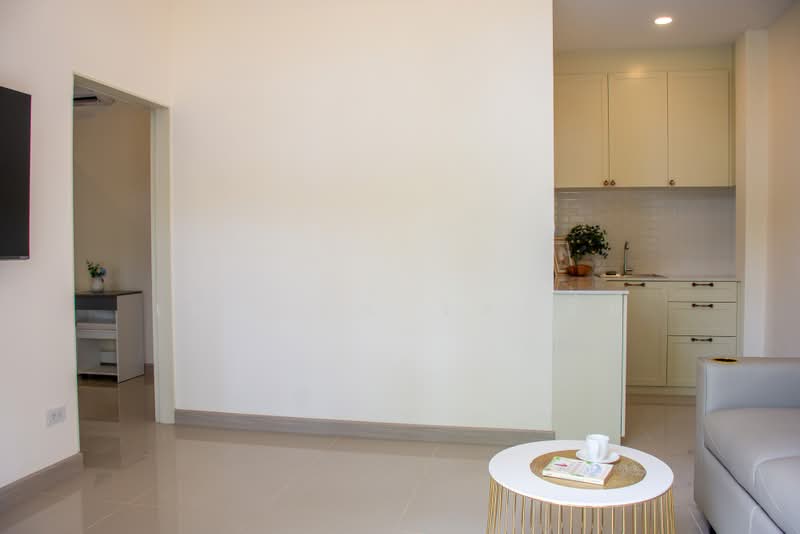 Luxury Pool Villa for Sale and Rent in Wangtan Village, Chiang Mai, San Phak Wan, Hang Dong, Chiang Mai, 3 Bedrooms, 305 sqm, Villa For Sale, by Elijah Ridgley, 11832312 - DDproperty.com