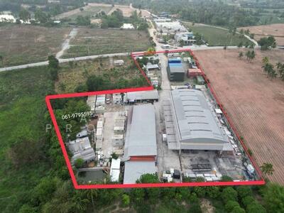 ขาย - ขายด่วน ที่ดินใกล้สวนเสือศรีราชา หนองค้อ พร้อมสิ่งปลูกสร้าง หน้าที่ดินติดถนนกว้าง, ชลบุรี