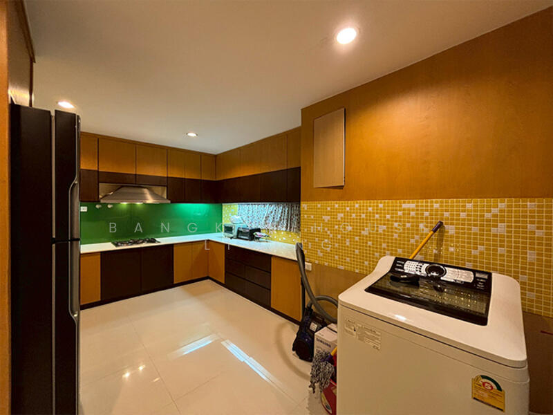 Acadamia Grand Tower, Bangkok, Soi Sukhumvit 43, Khlong Tan Nua, Watthana, Bangkok, 2 Bedrooms, 120 sqm, Condo For Rent, by Bangkok House Living, 11832791 - DDproperty.com