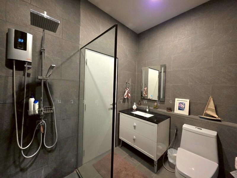 For Rent - บ้านเดี่ยวให้เช่า ศรีนครินทร์ 56 ทำเลทองที่เชื่อมต่อการเดินทาง สู่ใจกลางกรุงเทพ, Bangkok