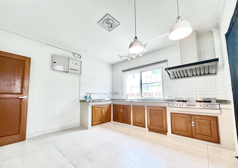 Supalai Prima Villa Phutthamonthon Sai 3, Bangkok, Phutthamonthon Sai 3 Road, Sala Thammasop, Thawi Watthana, Bangkok, 5 Bedrooms, 295 sqm, Single Detached House For Sale, by พชร โอมพรนุวัฒน์, 11833924 - DDproperty.com