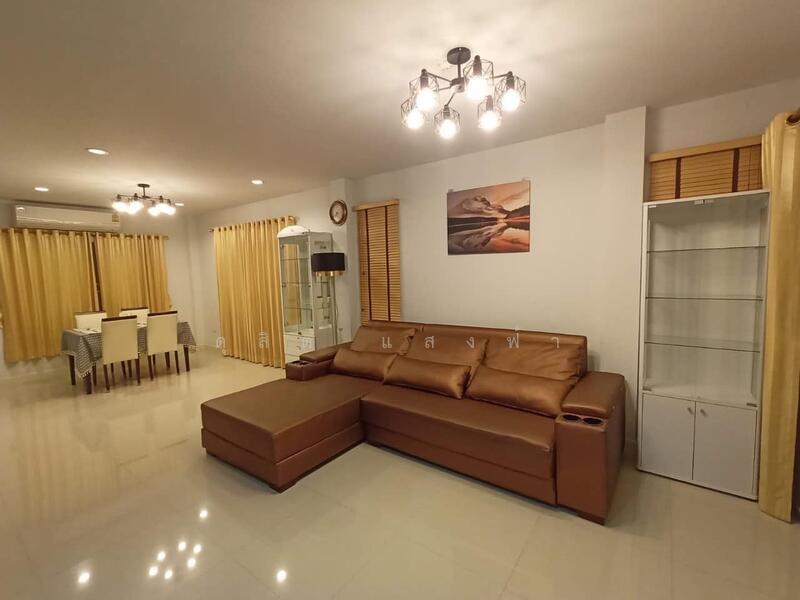 ให้เช่าบ้านเดี่ยว ม.เดอะทรี หนองยายบู่ ศรีราชา, Chon Buri (Pattaya), Surasak, Si Racha, Chon Buri (Pattaya), 3 Bedrooms, 180 sqm, Single Detached House For Rent, by Dusit Saengfa, 11834058 - DDproperty.com