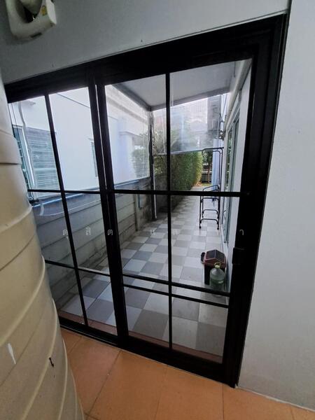 ให้เช่าบ้านเดี่ยว ม.เดอะทรี หนองยายบู่ ศรีราชา, Chon Buri (Pattaya), Surasak, Si Racha, Chon Buri (Pattaya), 3 Bedrooms, 180 sqm, Single Detached House For Rent, by Dusit Saengfa, 11834058 - DDproperty.com