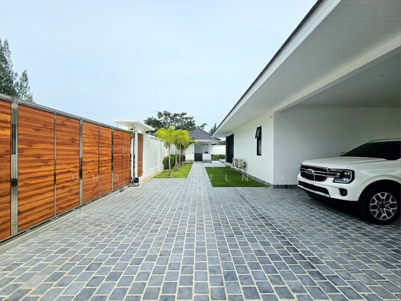 The Clouds Hua Hin 2 : เดอะ คลาวด์2 หัวหิน, ประจวบคีรีขันธ์, หินเหล็กไฟ, หัวหิน, ประจวบคีรีขันธ์, 275 ตร.ม., วิลล่า ขาย, โดย Chanpat Choksakulnimit, 11834129 - DDproperty.com
