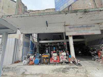 ขาย - อาคารพาณิชย์ 2 ชั้นครึ่งติดซอยนวมินทร์59 เนื้อที่ 32 ตารางวา (ขายพร้อมผู้เช่า), กรุงเทพ